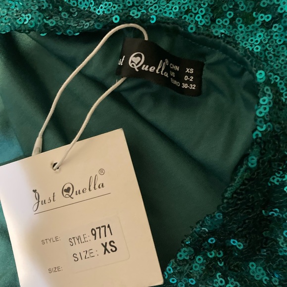 NWT Just Quella green sequin cut out, body cone, mini party dress size XS. - Picture 10 of 12